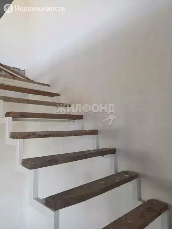 Квартира-студия: Бердск, Раздольная улица, 20 (120 м) - Фото 0