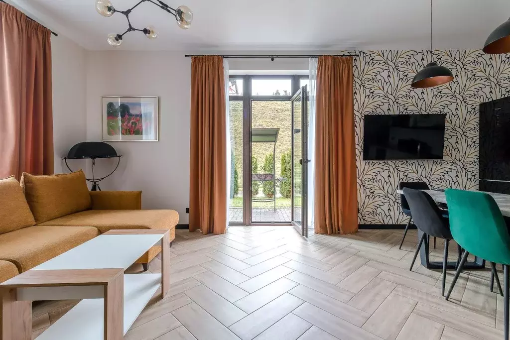 Таунхаус в Ленинградская область, Всеволожский район, Бугровское ... - Фото 1