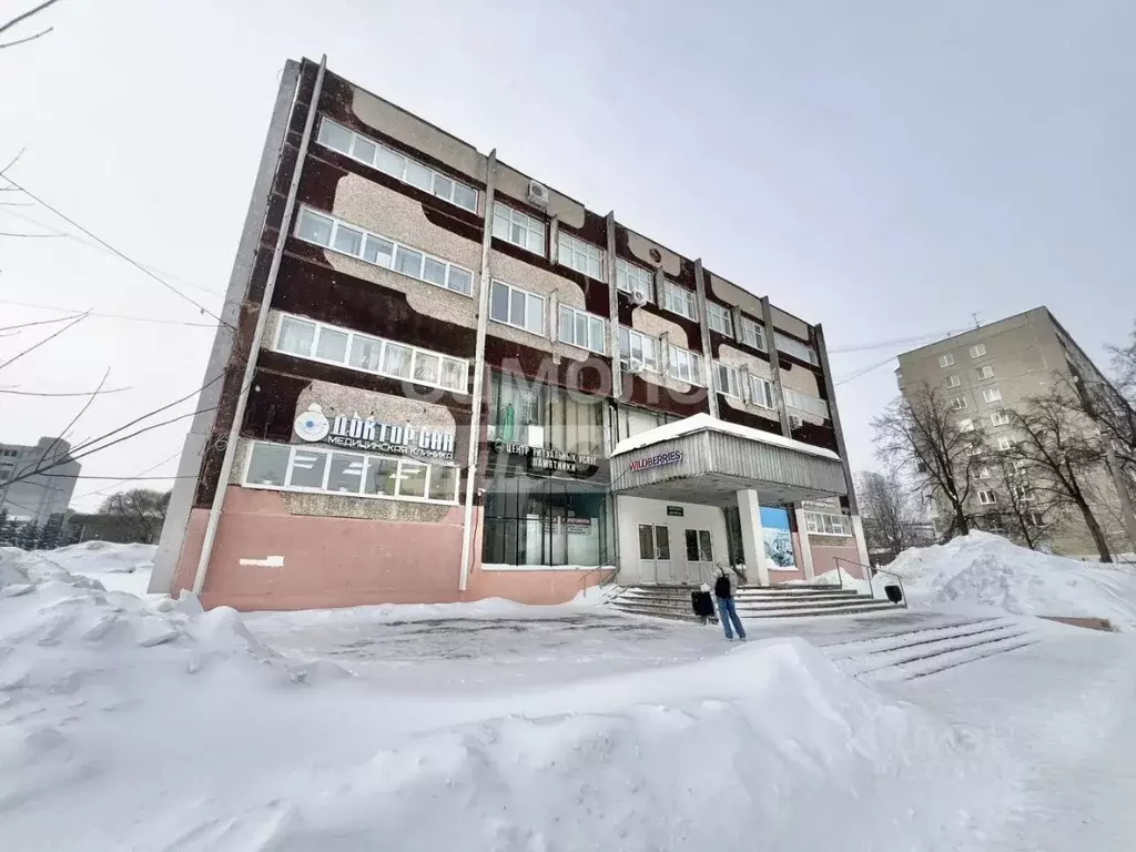 Помещение свободного назначения в Пермский край, Пермь ул. Максима ... - Фото 1