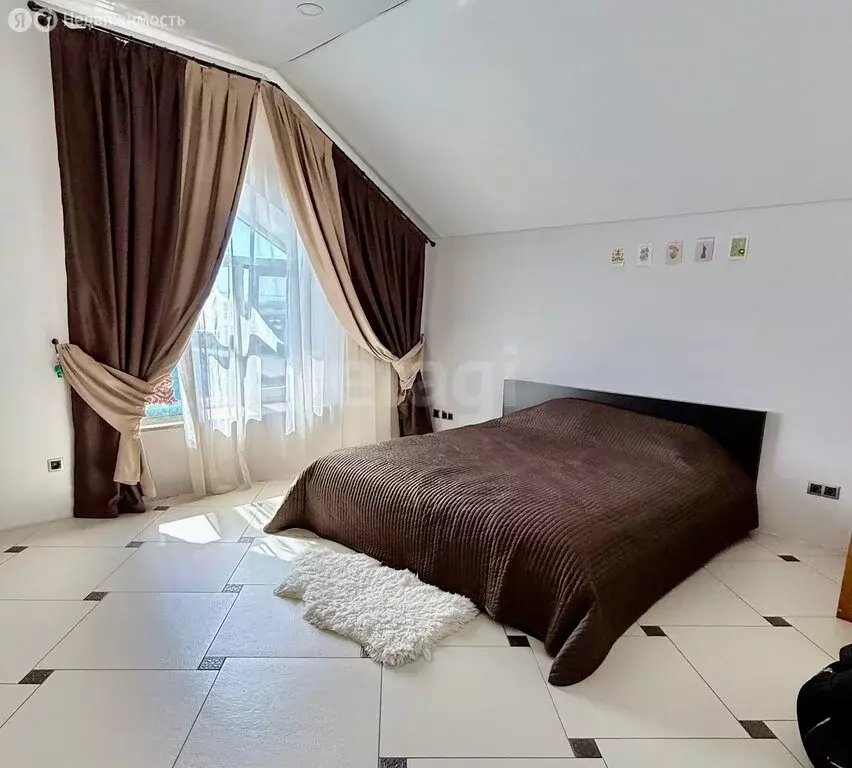 Дом в деревня Тешеничи, Вишнёвая улица (174 м) - Фото 1