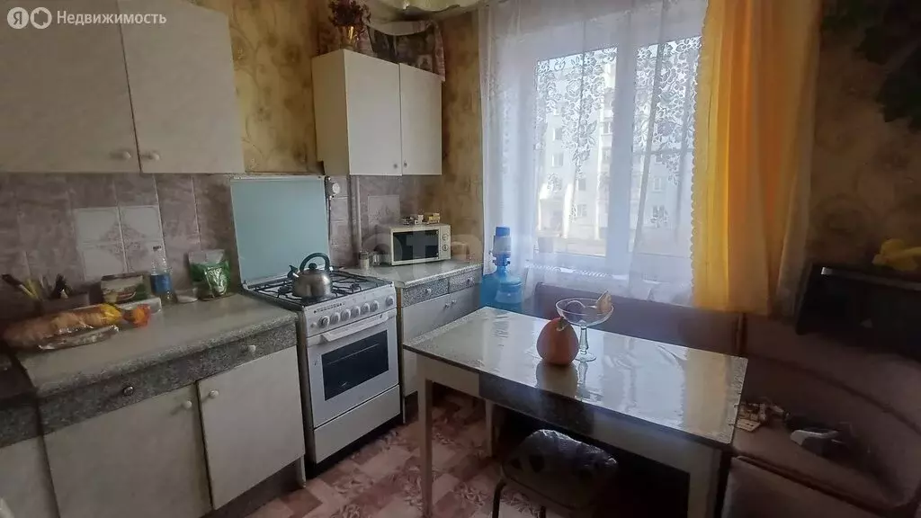 2-комнатная квартира: Чебаркуль, улица Каширина, 47 (54.3 м) - Фото 2