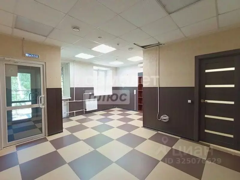 Офис в Хабаровский край, Комсомольск-на-Амуре ул. Сидоренко, 32 (32 м) - Фото 1