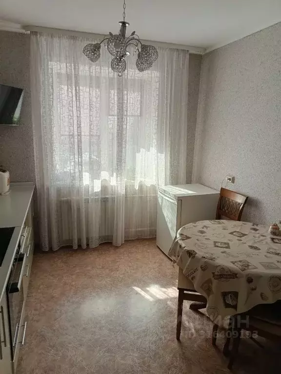 2-к кв. Алтайский край, Барнаул Лазурная ул., 51 (59.3 м) - Фото 1