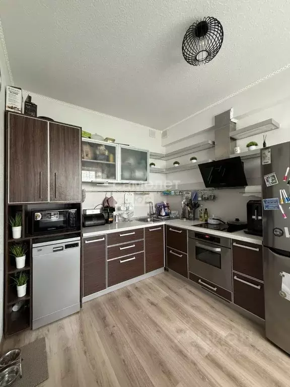 2-к кв. Архангельская область, Коряжма ул. Пушкина, 15 (57.7 м) - Фото 1