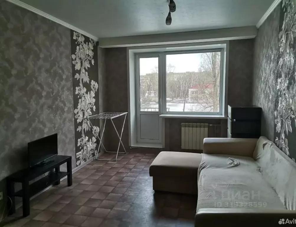 1-к кв. Саратовская область, Балаково ул. Факел Социализма, 4 (36.0 м) - Фото 0