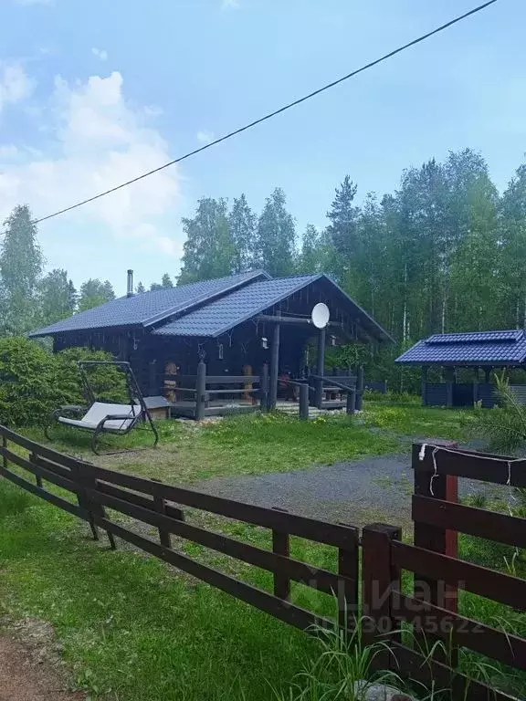 Дом в Ленинградская область, Лодейнопольский район, пос. Свирьстрой ... - Фото 2