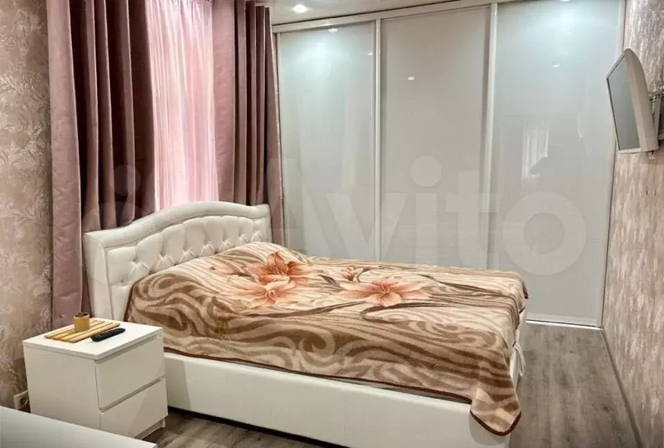 2-к. квартира, 60 м, 2/5 эт. - Фото 0