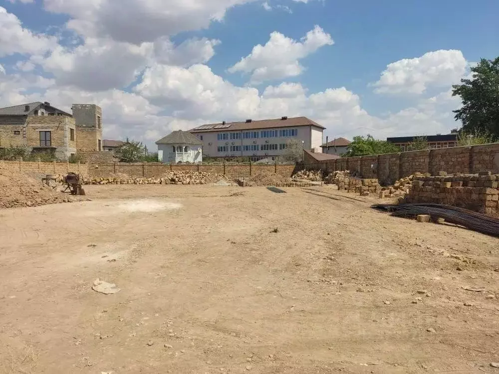 Участок в Крым, Евпатория городской округ, Заозерное пгт ул. ... - Фото 1