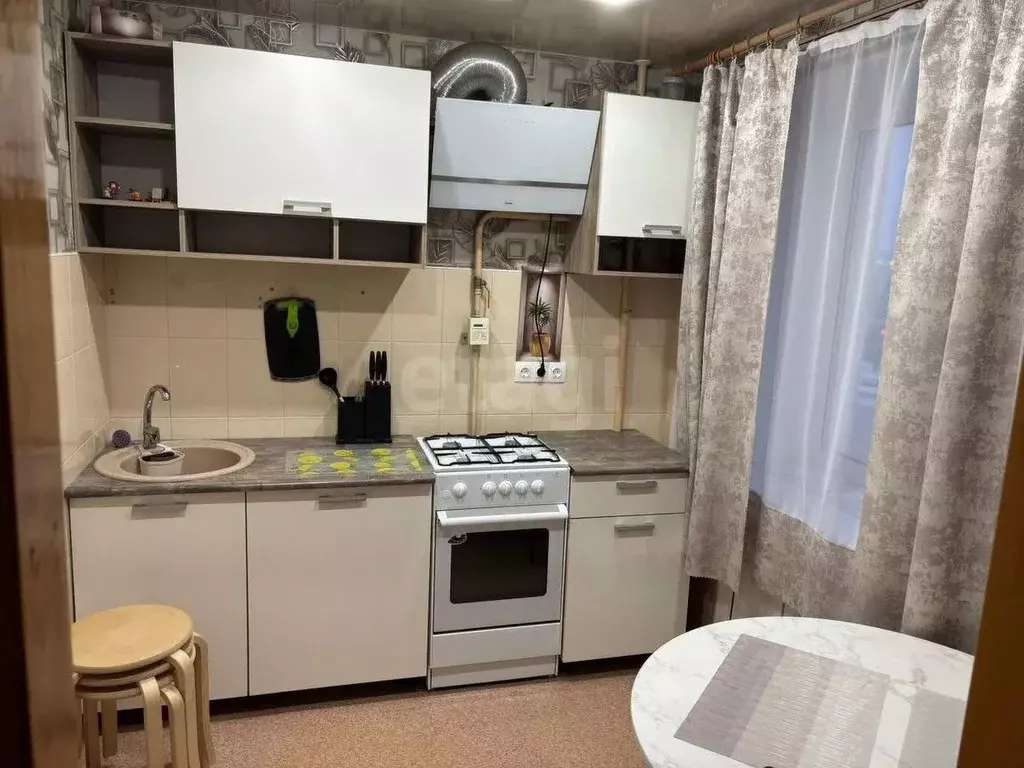 1-к кв. Омская область, Омск Нефтезаводская ул., 27А (27.9 м) - Фото 1