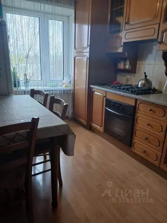 3-к кв. Самарская область, Самара ул. Авроры, 122 (60.5 м) - Фото 1