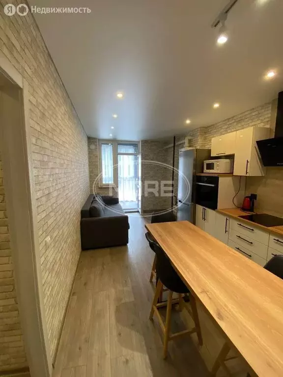 2-комнатная квартира: Калининград, Крымский проезд, 2 (66.2 м) - Фото 1