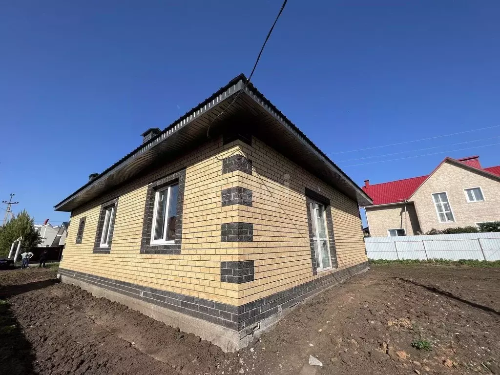 Дом в Башкортостан, Иглинский район, с. Акбердино ул. Охотничья, 1/2 ... - Фото 1