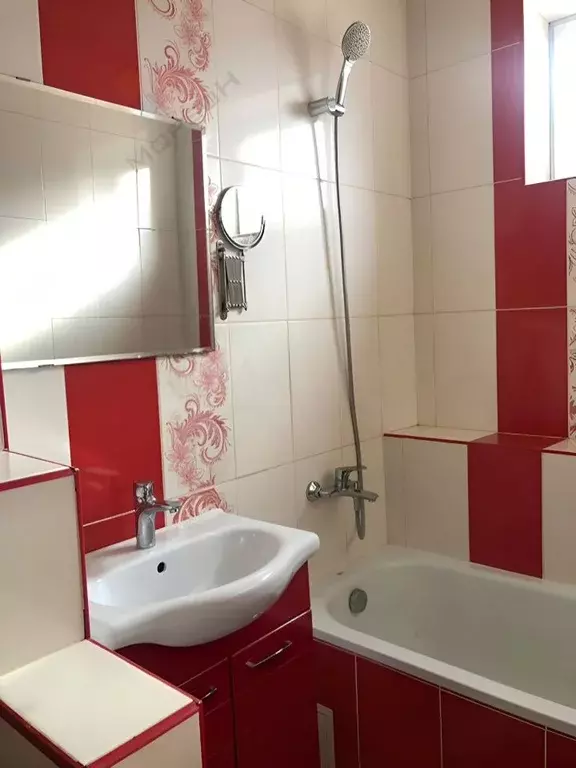 1-к кв. Адыгея, Тахтамукайский район, Старобжегокайское с/пос, Новая ... - Фото 2