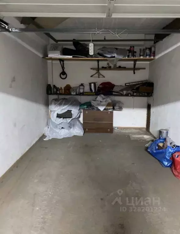 Гараж в Москва Осенняя ул., 17К2 (16 м) - Фото 1