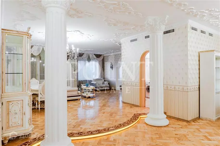 Продаётся 4-к квартира, 219 м - Фото 1