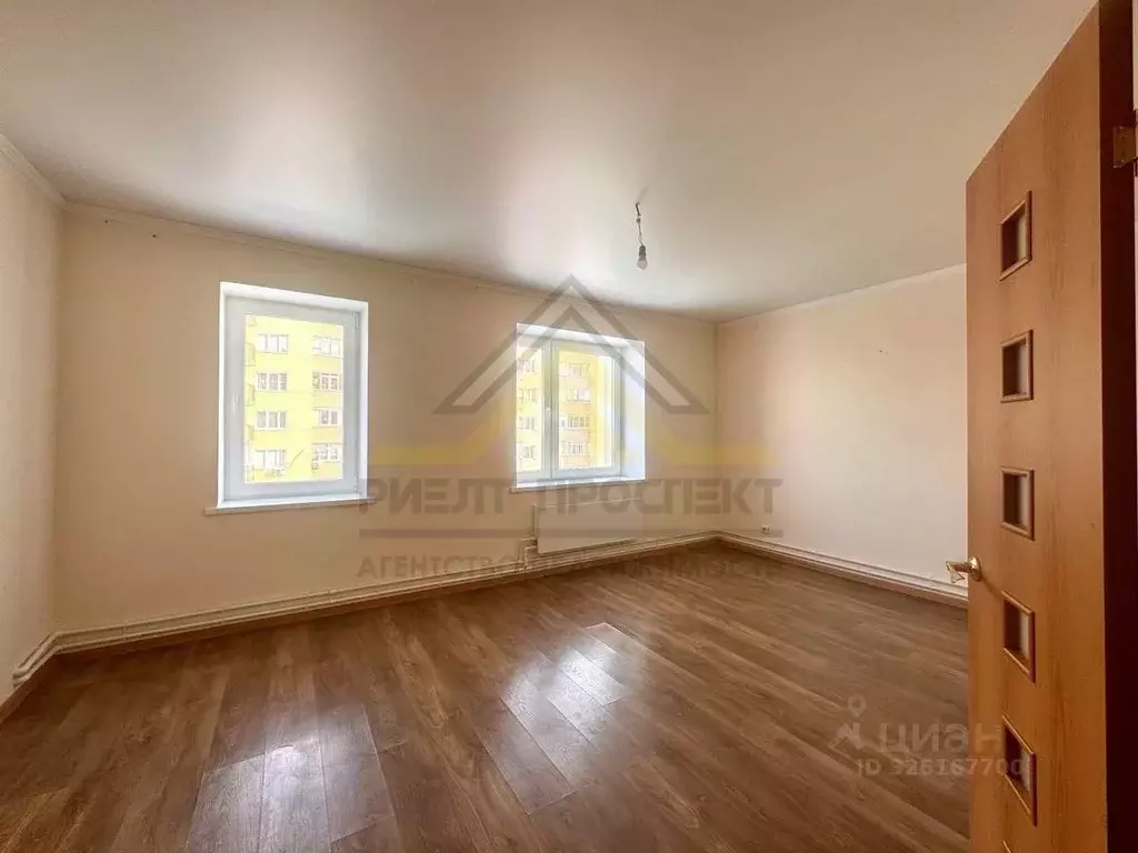 2-к кв. Белгородская область, Старый Оскол Дубрава мкр, 1 кв-л, 20 ... - Фото 2