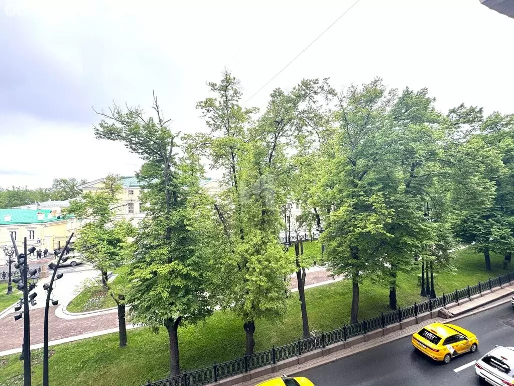 5-комнатная квартира: Москва, Петровский бульвар, 17/1 (128 м) - Фото 1