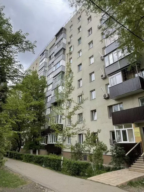2-к кв. Белгородская область, Старый Оскол Интернациональный мкр, 34 ... - Фото 0