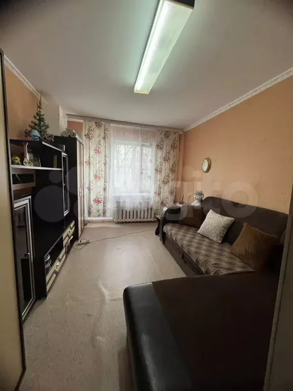 Комната 18 м в 1-к., 2/5 эт. - Фото 1