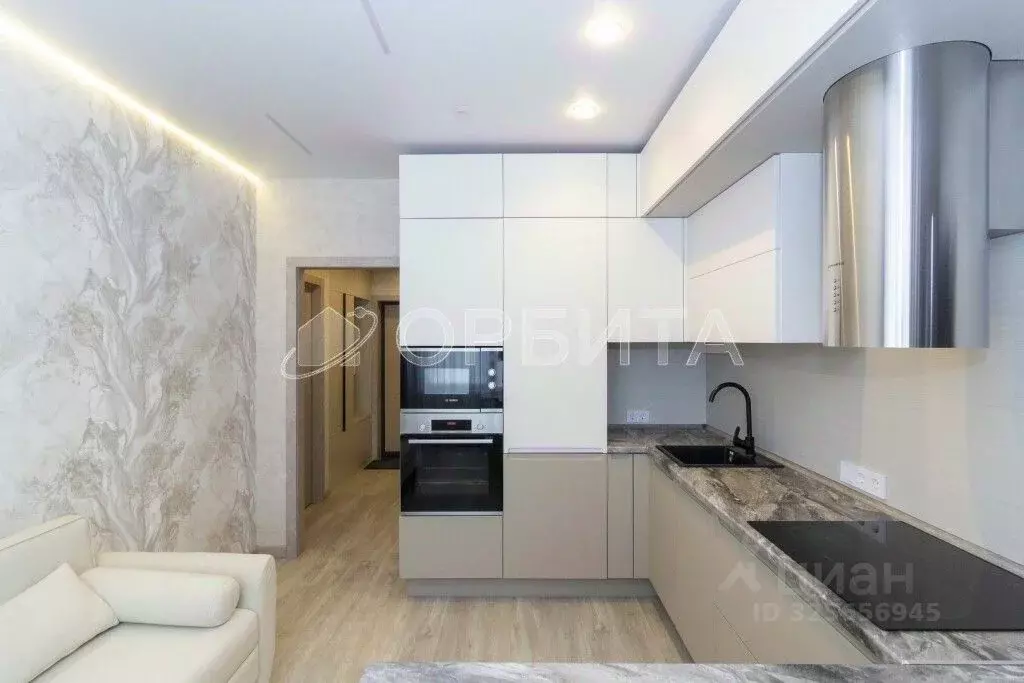 1-к кв. Тюменская область, Тюмень ул. Фармана Салманова, 14 (37.3 м) - Фото 1