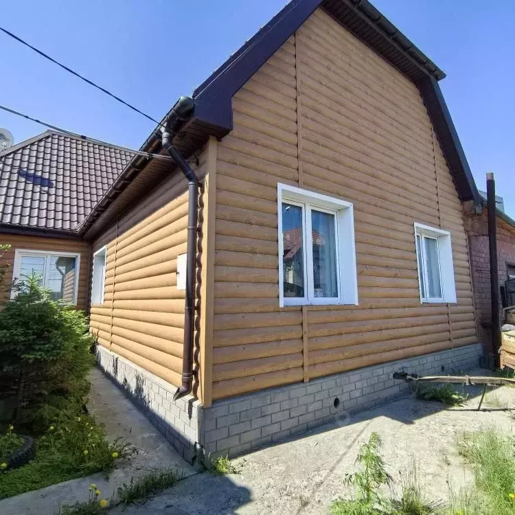 Дом в Иркутская область, Иркутск ул. Старо-Кузьмихинская, 76 (200 м) - Фото 2