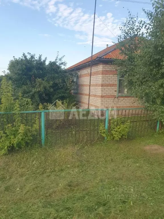 Дом в Омская область, Азовский Немецкий Национальный район, д. ... - Фото 1