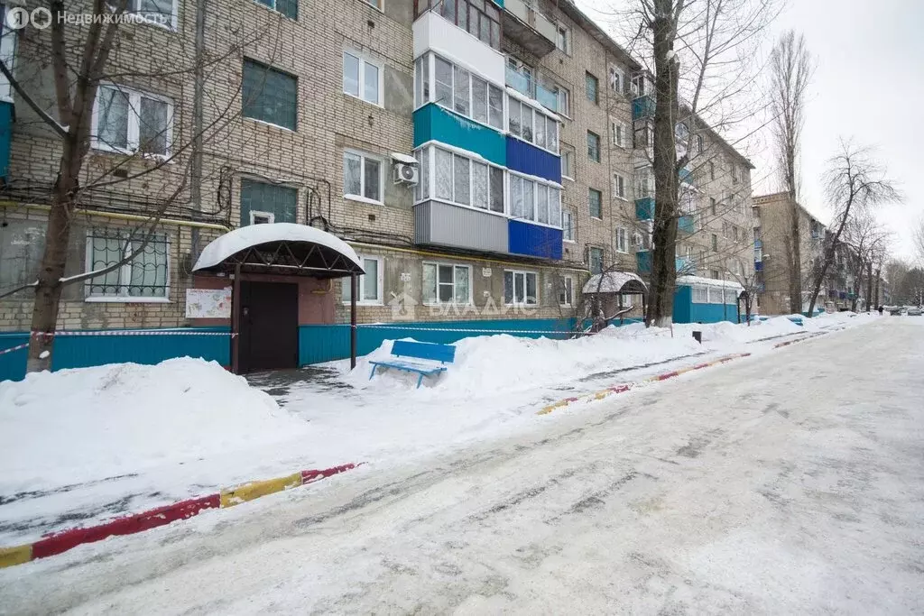 3-комнатная квартира: Балаково, Саратовское шоссе, 23 (49.6 м) - Фото 1