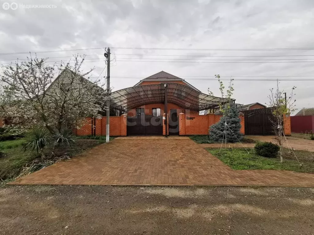 Дом в Агроном, Российская улица, 47 (287 м) - Фото 1
