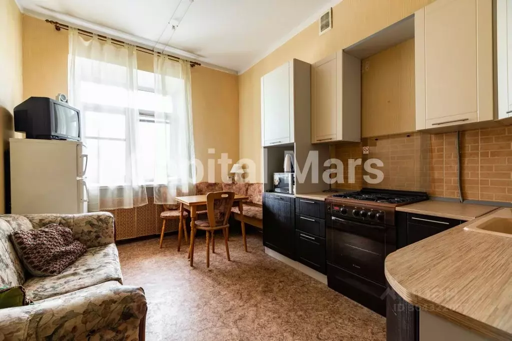 2-к кв. Москва Кутузовский просп., 41 (75.0 м) - Фото 0