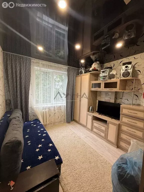 1к в 3-комнатной квартире (12.8 м) - Фото 1