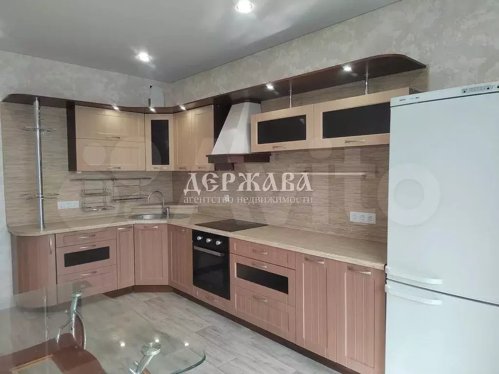 2-к. квартира, 58 м, 6/17 эт. - Фото 0