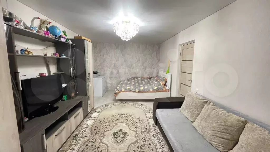 Доля в 2-к. квартире, 54,2 м, 4/5 эт. - Фото 1