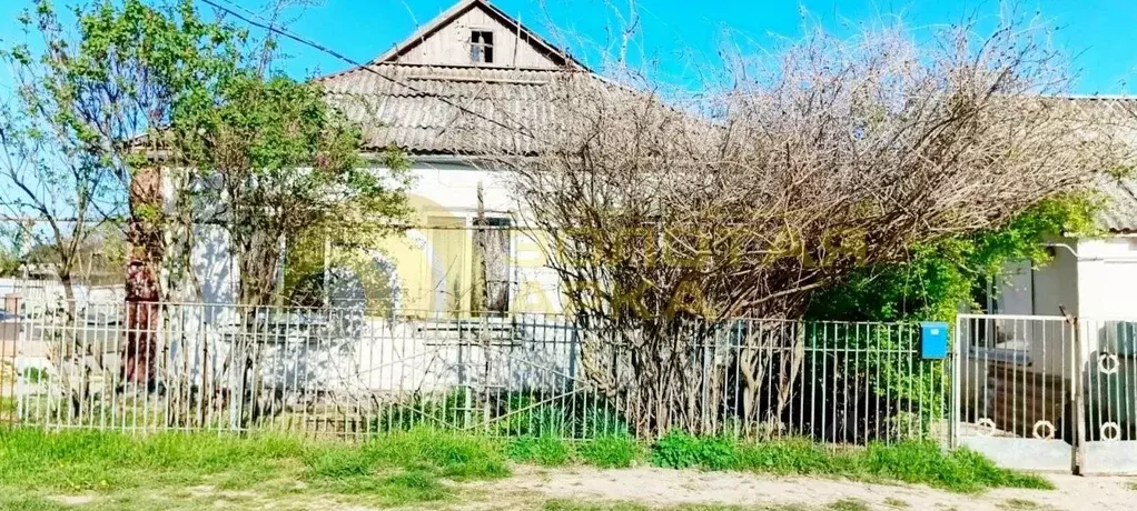Дом в Краснодарский край, Крымский район, Варениковская ст-ца ул. ... - Фото 0