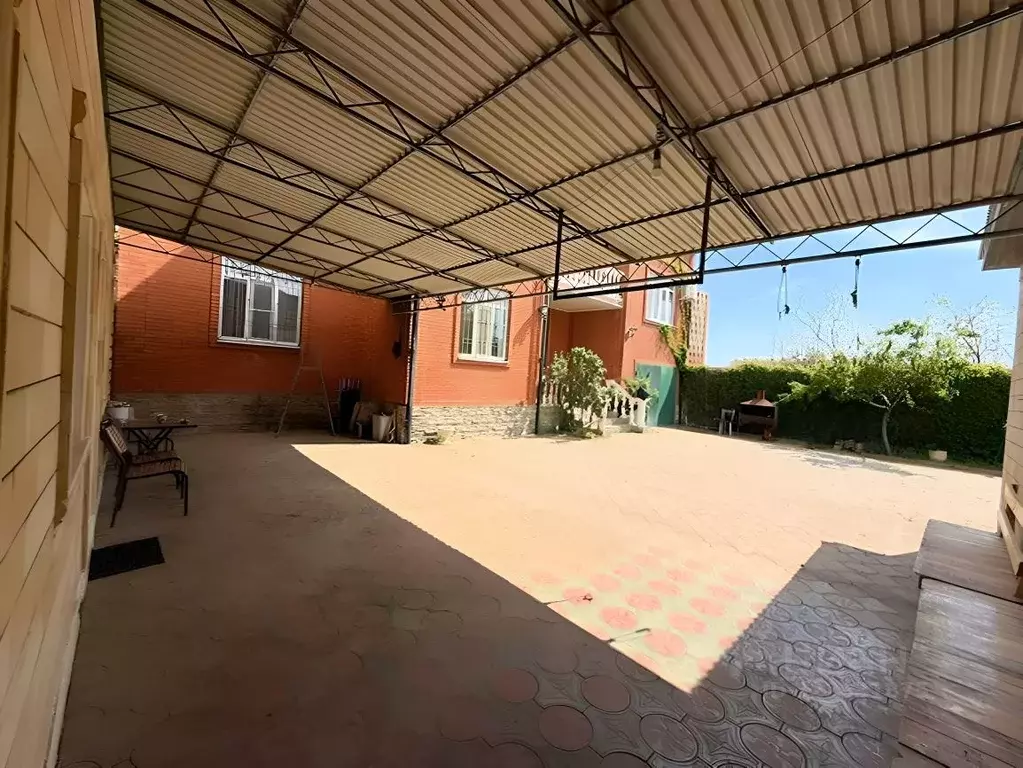 Дом в Дагестан, Каспийск Махачкалинская ул., 52 (500 м) - Фото 2