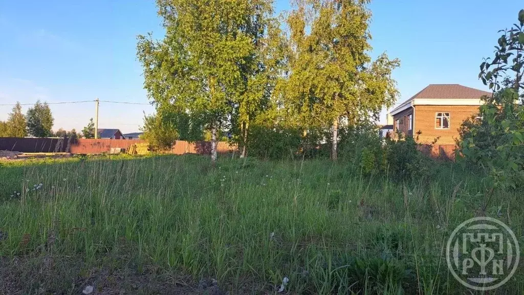 Участок в Ленинградская область, Тосненский район, Федоровское ... - Фото 0