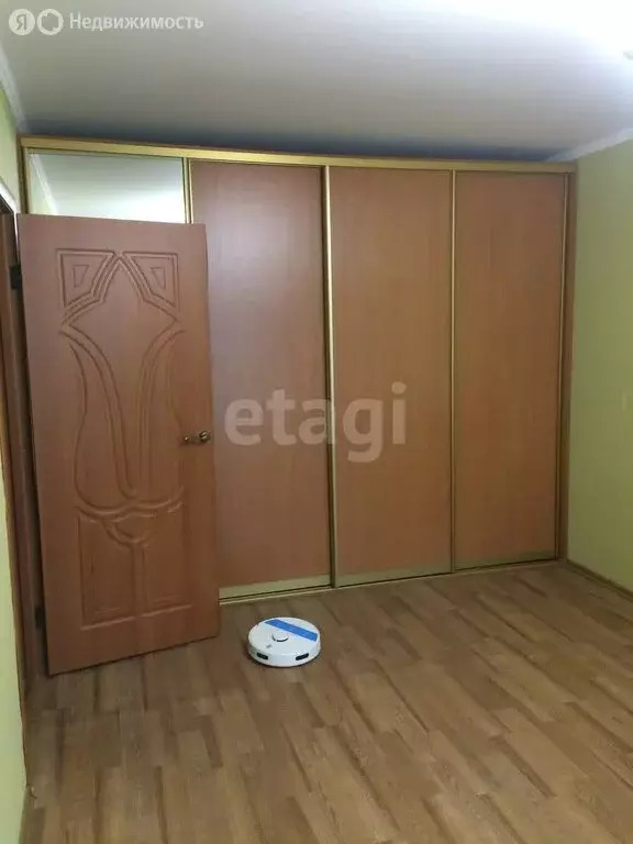 3-комнатная квартира: Тольятти, 10-й квартал, бульвар Луначарского, 13 ... - Фото 1
