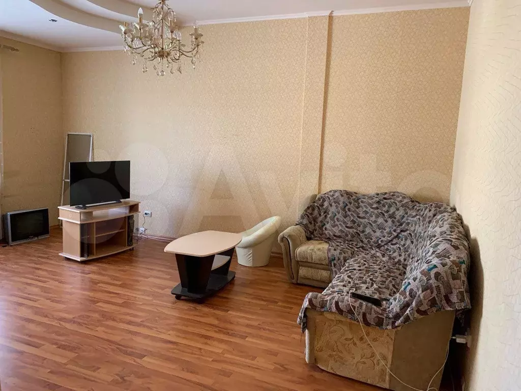 2-к. квартира, 80 м, 4/4 эт. - Фото 0