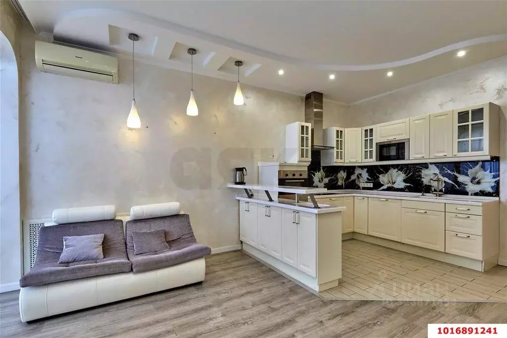 2-к кв. Краснодарский край, Краснодар Юбилейный мкр, бул. Клары Лучко ... - Фото 1