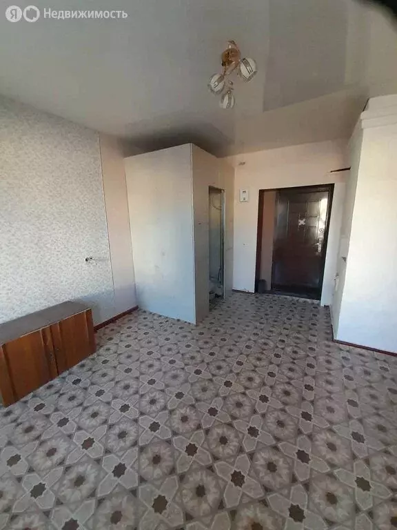 1-комнатная квартира: Ирбит, улица Володарского, 5 (18.5 м) - Фото 0