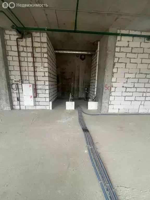 Торговая площадь (194 м) - Фото 1