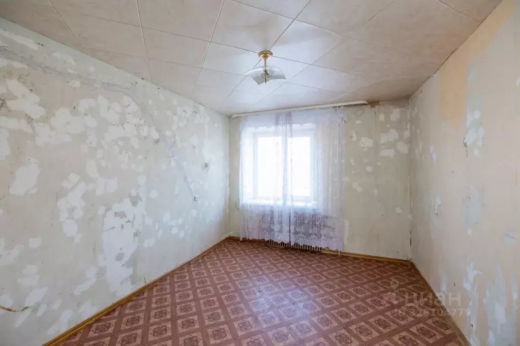 3-к кв. Оренбургская область, Оренбург ул. Юных Ленинцев, 12 (64.2 м) - Фото 1