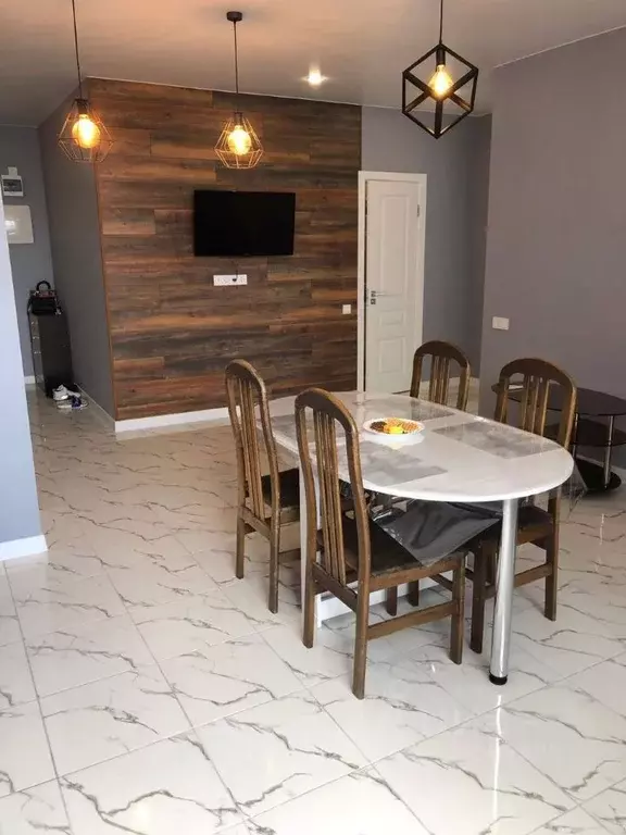 2-к кв. Волгоградская область, Волгоград Селенгинская ул., 11 (68.3 м) - Фото 1