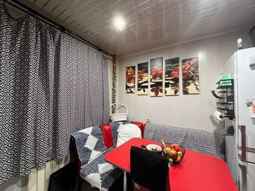 2-к кв. Московская область, Ногинск Богородский городской округ, ул. ... - Фото 0