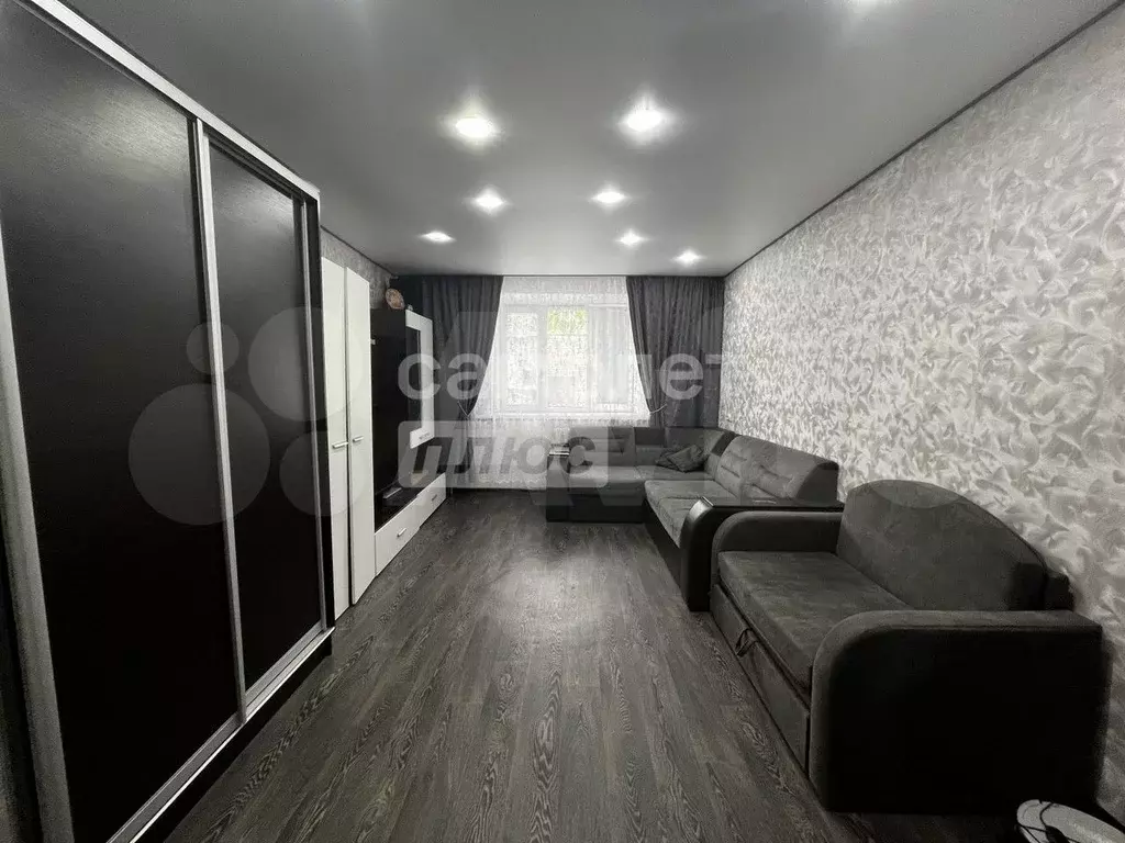 1-к. квартира, 31,6 м, 2/5 эт. - Фото 0