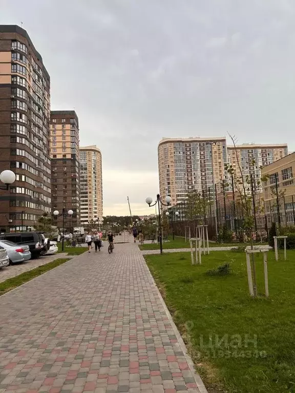 2-к кв. Краснодарский край, Краснодар ул. Адмирала Крузенштерна, 5 ... - Фото 1