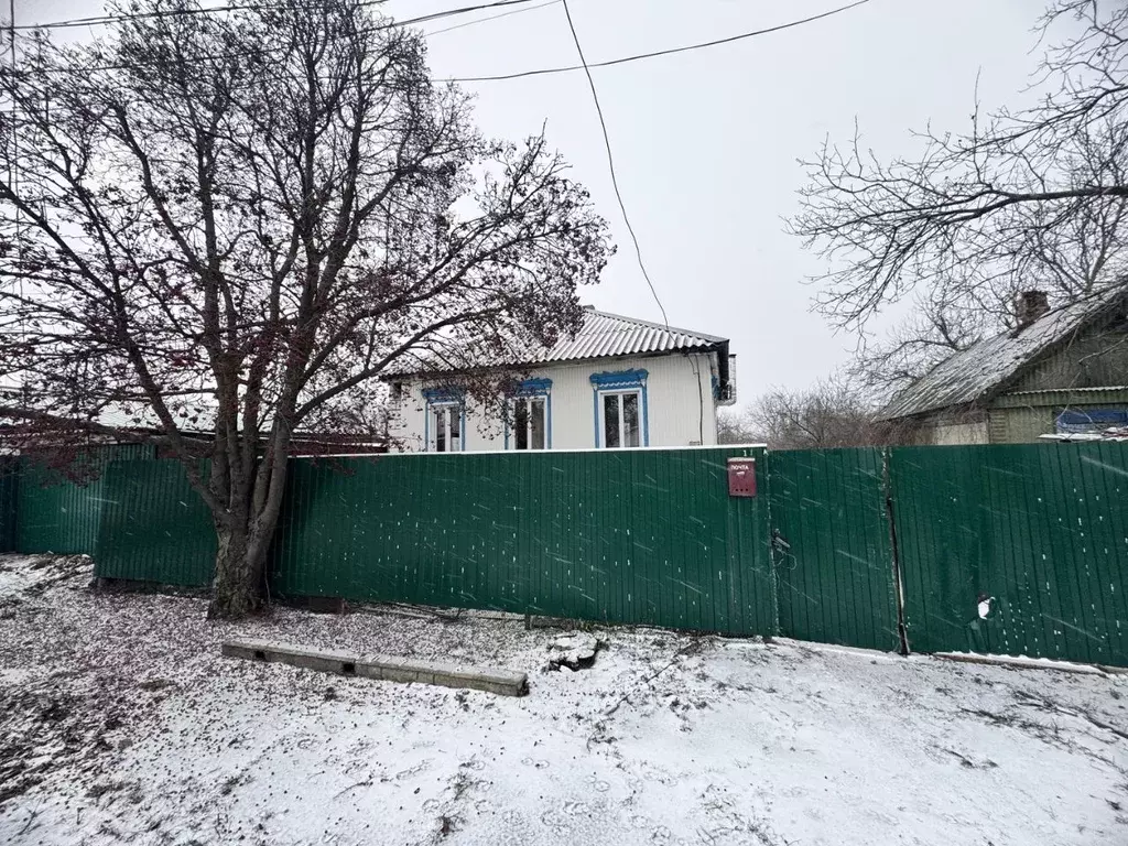 Дом в Ростовская область, Зверево ул. Ленина (48 м) - Фото 1