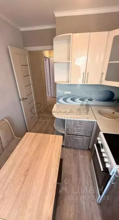 2-к кв. Белгородская область, Старый Оскол Жукова мкр, 12 (44.4 м) - Фото 2