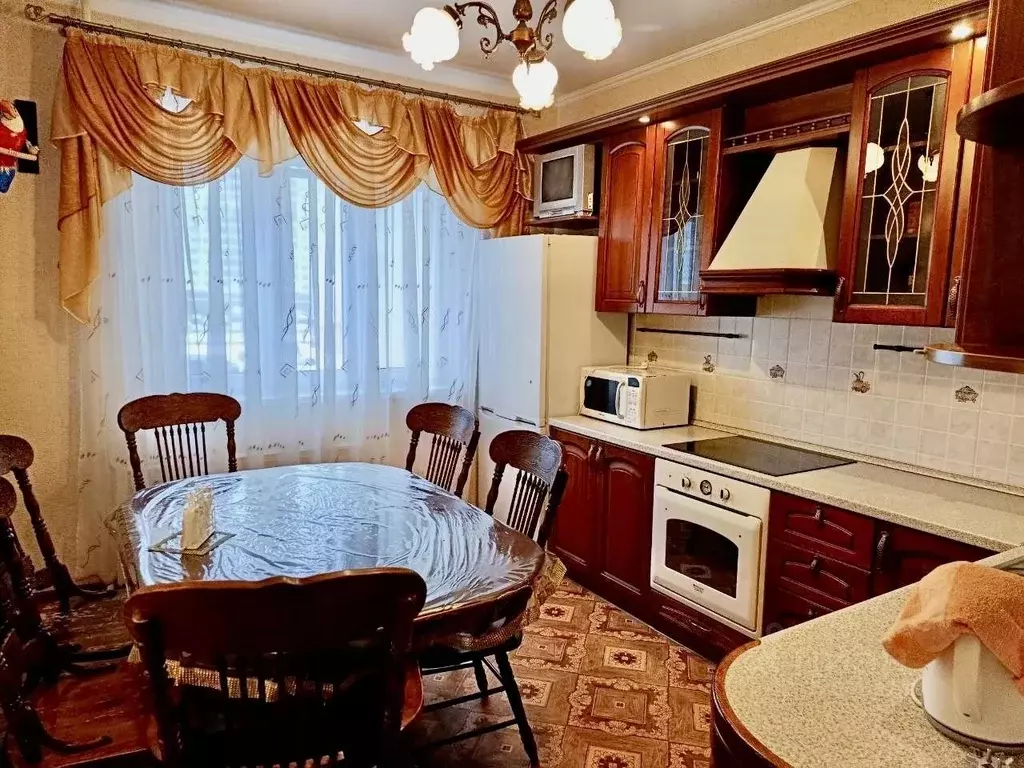 3-к кв. Санкт-Петербург ул. Оптиков, 50к2 (84.0 м) - Фото 1