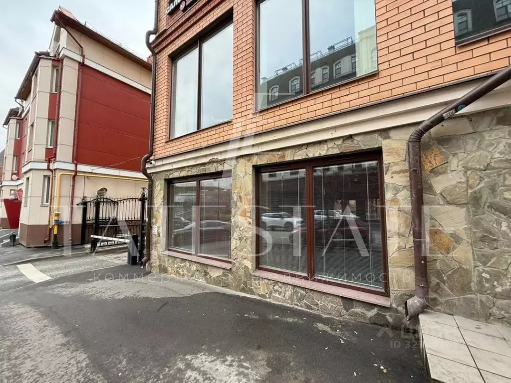 Помещение свободного назначения в Татарстан, Казань ул. Карла Маркса, ... - Фото 1