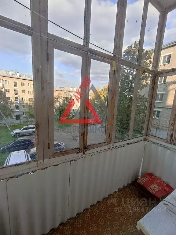 Комната Свердловская область, Каменск-Уральский Исетская ул., 46 (12.9 ... - Фото 1